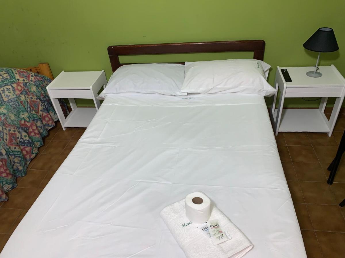 Hotel Atenas Buenos Aires Buitenkant foto