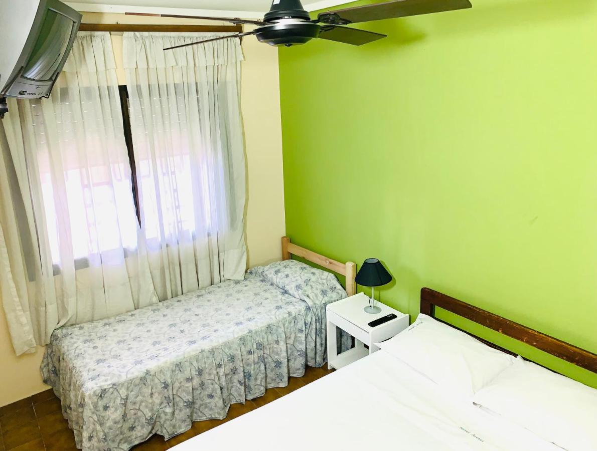 Hotel Atenas Buenos Aires Buitenkant foto