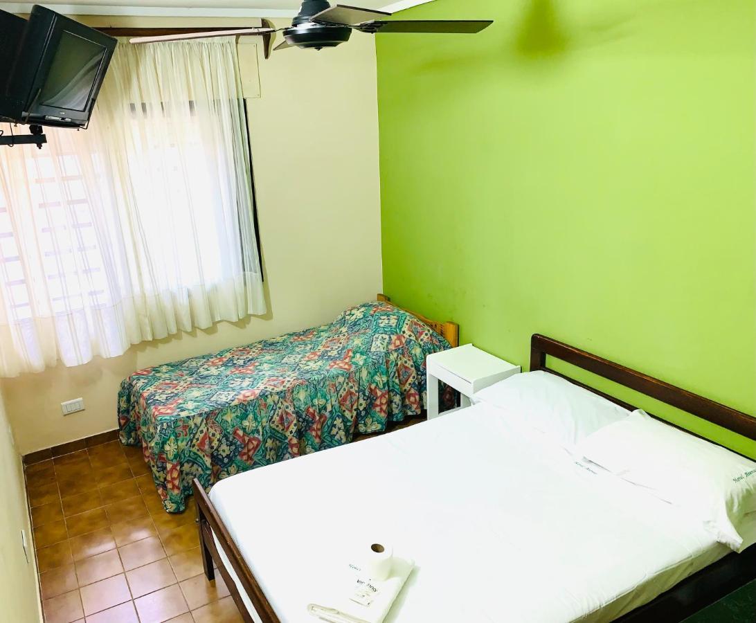 Hotel Atenas Buenos Aires Buitenkant foto